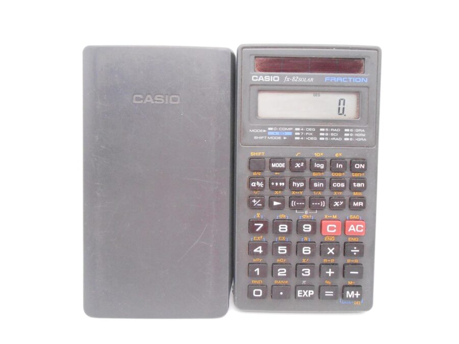 2x CASIO Taschenrechner fx-82 Solar Fraction Schwarz voll funktionsfähig
