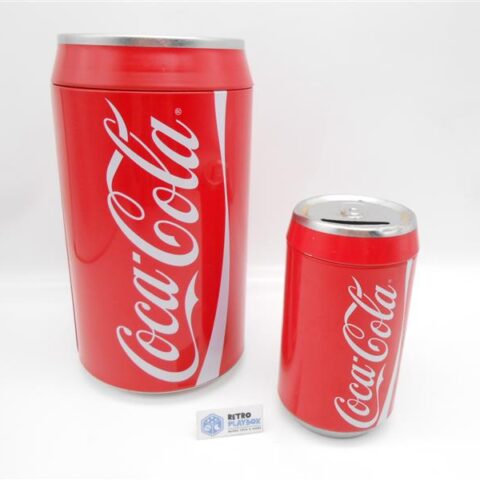 2x Coca Cola Spardose Sparschwein Coladosen design Blechdose Rarität
