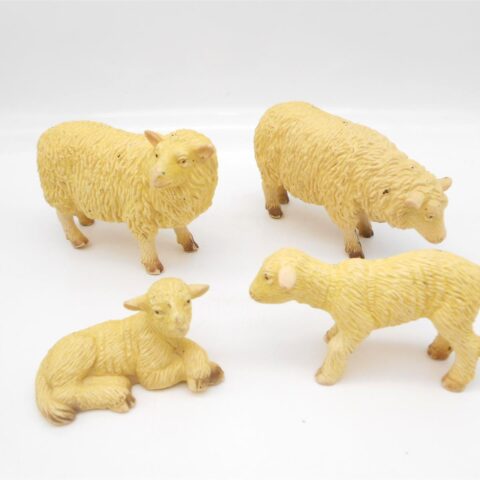 4 Schafe Bullyland Sheep Lamm 80er 90er Jahre Vintage Schaf-Familie