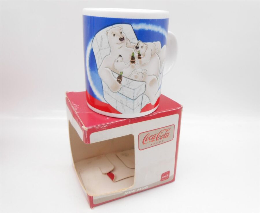 Coca Cola Vintage Mini Tassen Kaffeetasse 3 Stück mit Verpackung