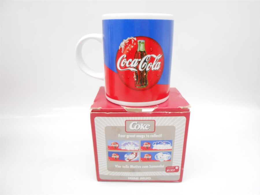 Coca Cola Vintage Mini Tassen Kaffeetasse 3 Stück mit Verpackung