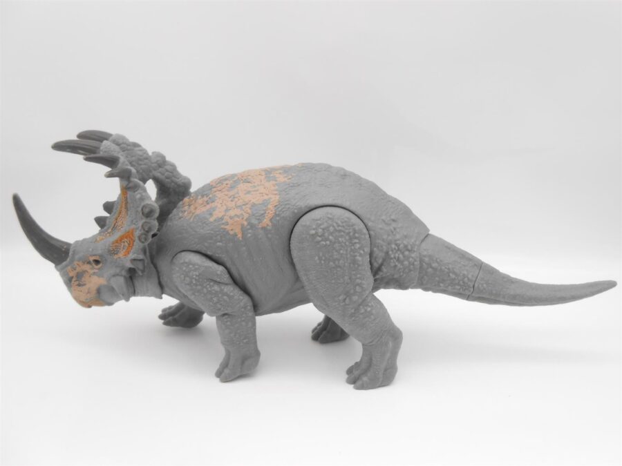 Jurassic World Dominion Mattel Triceratops Dinosaurier Spielfigur