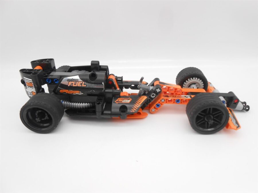 LEGO TECHNIC: Action Racer 42026 & 42033