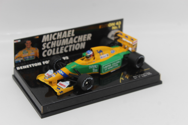 Minichamps Michael Schumacher Collection Benetton Ford + Mercedes-Benz