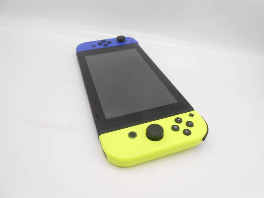 Nintendo SWITCH Konsole Spielekonsole mit Case, Controller Dockingstation