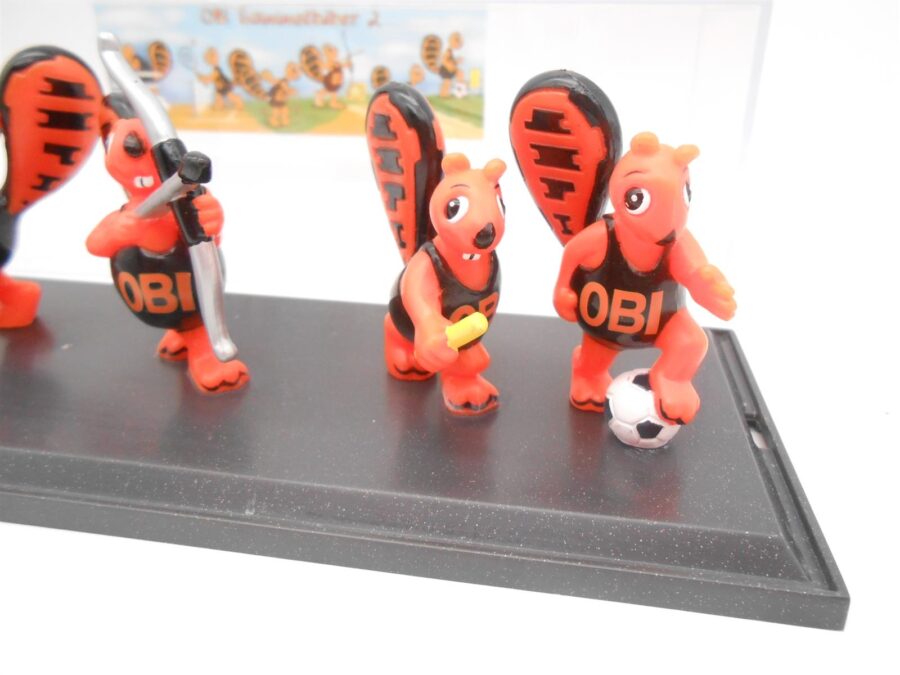 OBI Sammelbiber komplettes Set in Vitrine (26x7x7cm) 2005 Vintage Retro