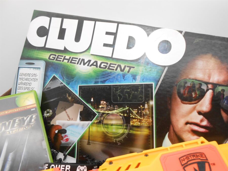 PRÄSENTKORB "Geheimagent" Nerf Xbox Classic Golden Eye Cluedo Geschenkidee