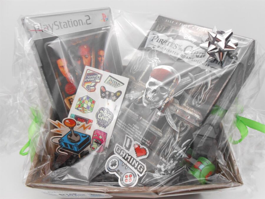 PRÄSENTKORB "PS2 Fluch der Karibik" Playstation Spiel + DVD Box