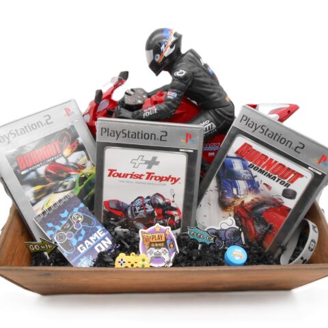PRÄSENTKORB "PS2 Highspeed" Burnout Tourist Trophy Playstation Geschenkidee