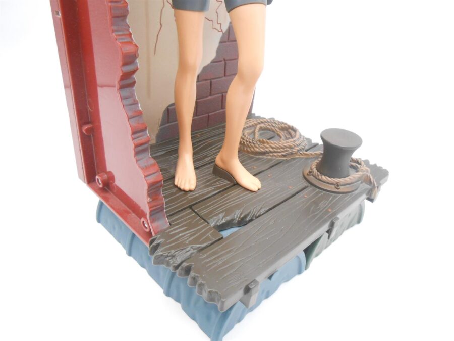 Tomb Raider Lara Croft In Wet Suit Statue Playmates Toys 1998