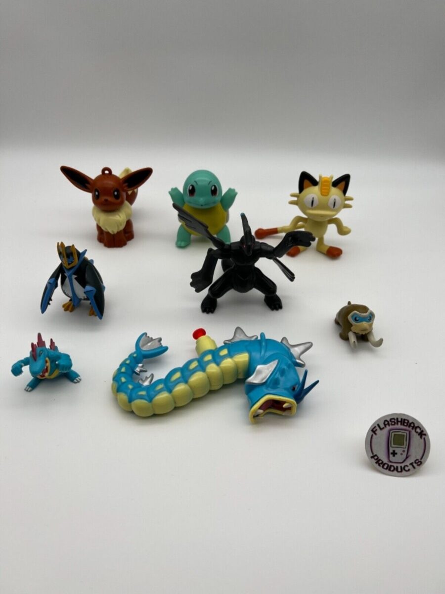 Verschiedene Pokémon Figuren / Sammelfiguren Name Pokéball 2